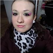 Laureata Magistrale con specializzazione nella lingua Inglese offre lezioni di inglese per tutti i livelli e per tutte le fasce d'età